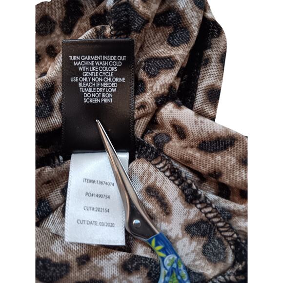 NEW TORRID 3 Leopard‎ Mesh Tee Plus Size 3X Sheer Top Blouse Layer Sexy Cheetah - Picture 6 of 9